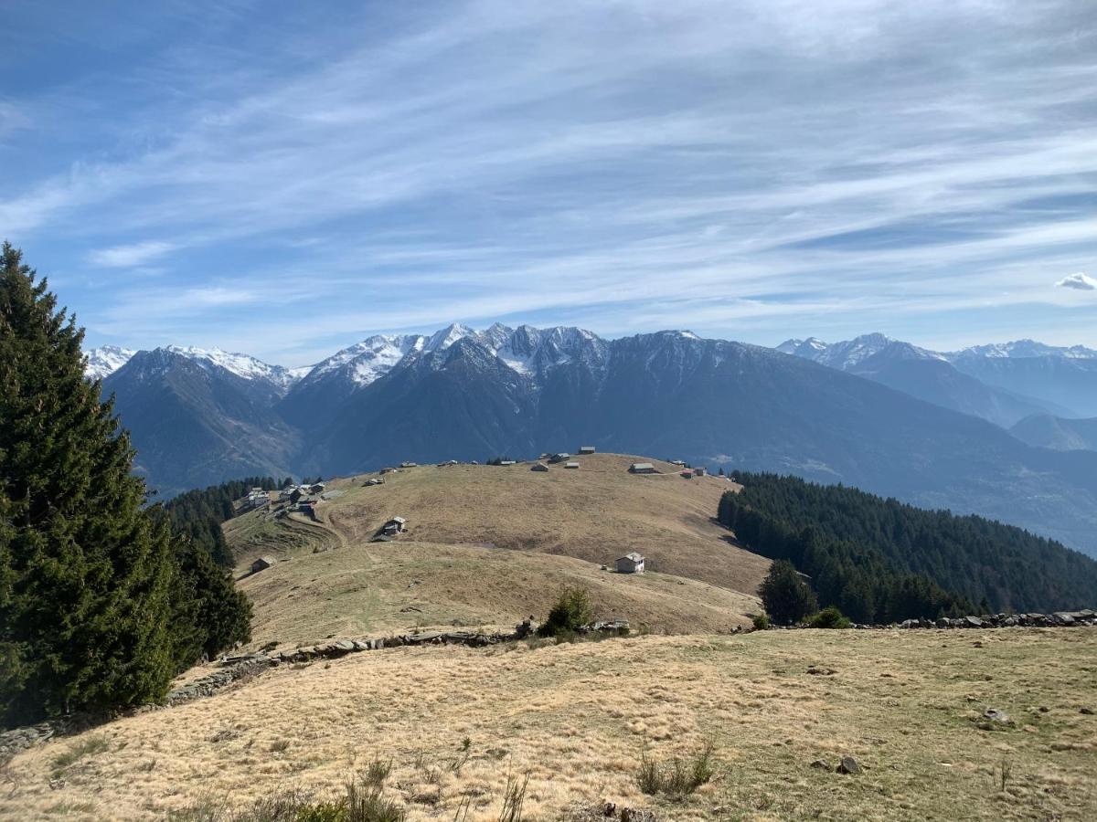 Chalet Baita Delle Favole Di Rosarita Berbenno di Valtellina Bagian luar foto
