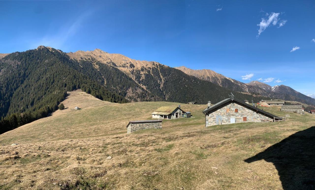 Chalet Baita Delle Favole Di Rosarita Berbenno di Valtellina Bagian luar foto