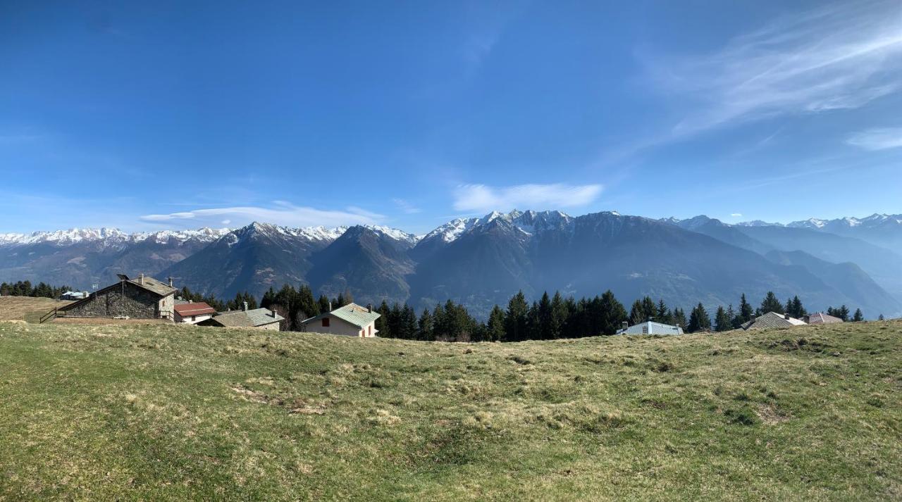 Chalet Baita Delle Favole Di Rosarita Berbenno di Valtellina Bagian luar foto